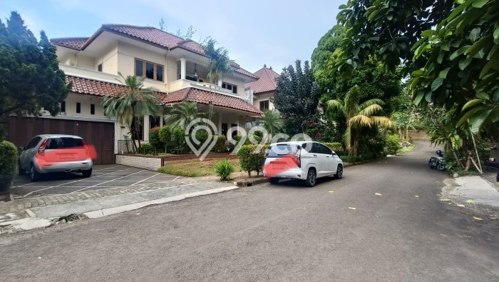 Rumah Luxury Modern Siap Huni di Lebak Bulus Jakarta Selatan Rumah Luxury Modern Siap Huni di Lebak Bulus Jakarta Selatan