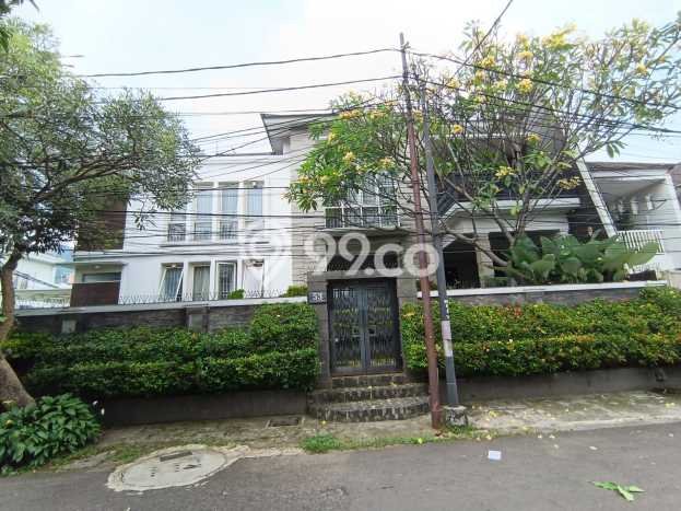 Siap Huni Rumah Mewah 6 Kamar di Cilandak Dekat ke Mana Pun Siap Huni Rumah Mewah 6 Kamar di Cilandak Dekat ke Mana Pun