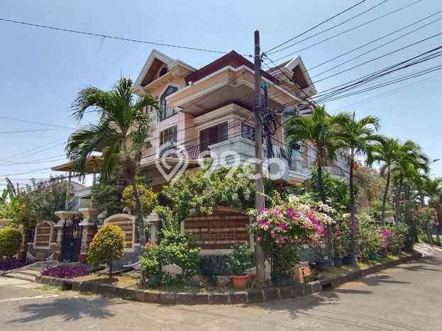 Hunian Mewah LB 453m2 Siap Huni Desain Elegan di Sunter, Jakarta Utara Hunian Mewah LB 453m2 Siap Huni Desain Elegan di Sunter, Jakarta Utara