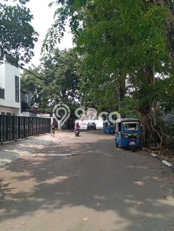 Rumah 4 Kamar di Pusat Kota Tebet, Jakarta Selatan - Harga Terjangkau Rumah 4 Kamar di Pusat Kota Tebet, Jakarta Selatan - Harga Terjangkau