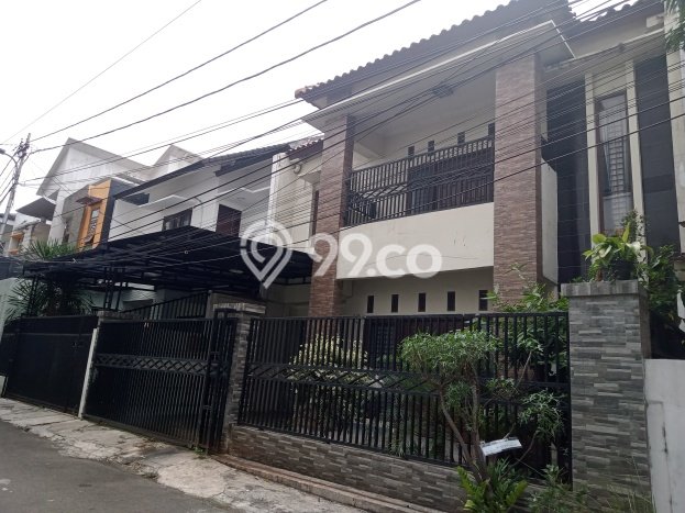 Hunian Mewah LB 154m2 Siap Pakai Desain Elegan di Bukit Duri, Jakarta Selatan Hunian Mewah LB 154m2 Siap Pakai Desain Elegan di Bukit Duri, Jakarta Selatan