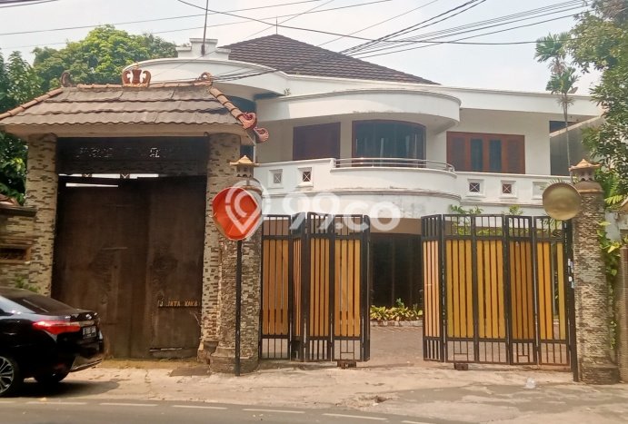 Rumah Mewah Siap Huni LT 871m2 di Cilandak, Jakarta Selatan Rumah Mewah Siap Huni LT 871m2 di Cilandak, Jakarta Selatan