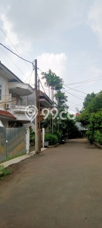 For Sale! Luxury House LT 242m2 Desain Elegan di Pejaten For Sale! Luxury House LT 242m2 Desain Elegan di Pejaten