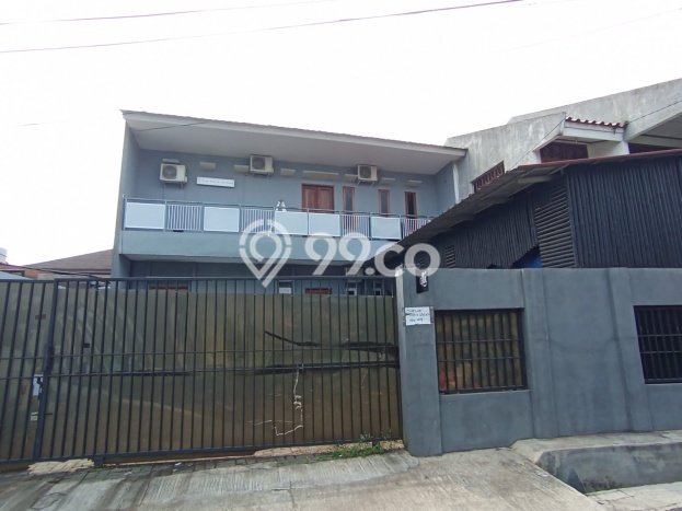 Ready to Use! Premium House LT 301m2 Desain Modern di Petukangan Ready to Use! Premium House LT 301m2 Desain Modern di Petukangan