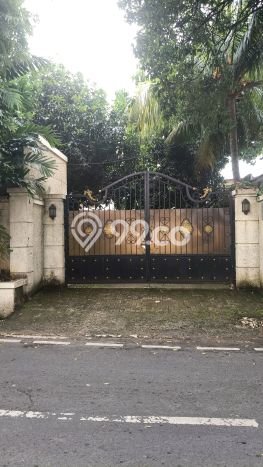 Dijual Rumah Mewah Megah Dengan View Eksklusif di Pondok Labu, Jakarta Selatan Dijual Rumah Mewah Megah Dengan View Eksklusif di Pondok Labu, Jakarta Selatan