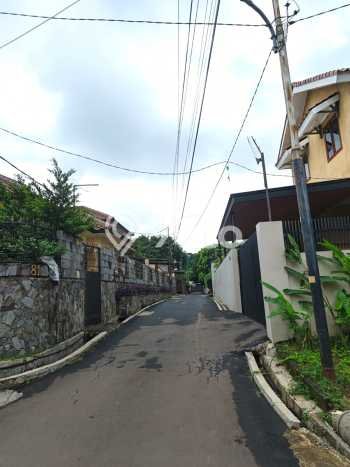 Hunian Mewah Siap Huni LT 604m2 di Pondok Aren, Tangerang Selatan Hunian Mewah Siap Huni LT 604m2 di Pondok Aren, Tangerang Selatan