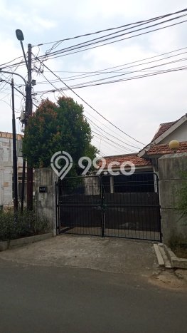 Hunian Elit LB 274m2 Siap Pakai Desain Elegan di Pondok Labu, Jakarta Selatan Hunian Elit LB 274m2 Siap Pakai Desain Elegan di Pondok Labu, Jakarta Selatan