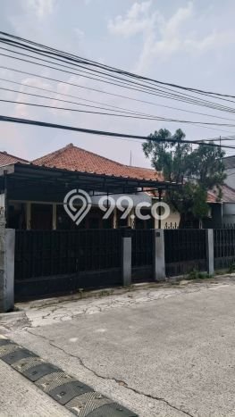 For Sale! Premium House LT 328m2 Desain Modern di Pejaten Timur For Sale! Premium House LT 328m2 Desain Modern di Pejaten Timur