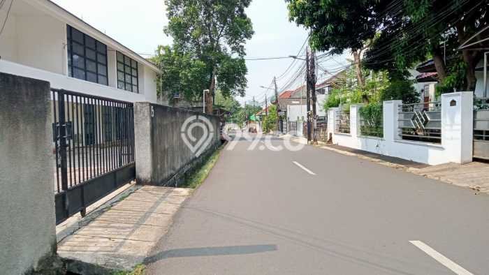 Hunian Eksklusif Siap Huni LT 810m2 di Mampang Prapatan, Jakarta Selatan Hunian Eksklusif Siap Huni LT 810m2 di Mampang Prapatan, Jakarta Selatan