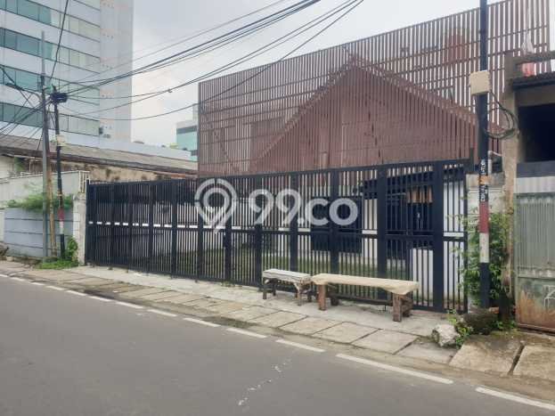 Hunian Mewah Siap Huni LT 397m2 di Senen, Jakarta Pusat Hunian Mewah Siap Huni LT 397m2 di Senen, Jakarta Pusat
