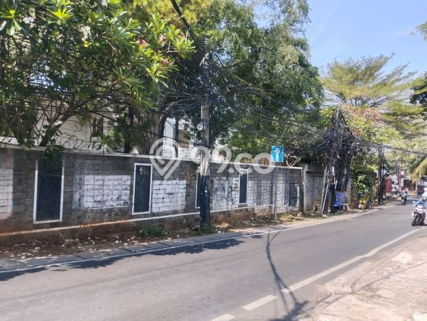 Ready to Use! Premium House LT 1493m2 Desain Modern di Mampang Ready to Use! Premium House LT 1493m2 Desain Modern di Mampang