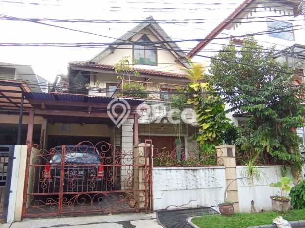 Rumah Luas Asri 4 KT Siap Pakai di Bintaro Tangerang Selatan Rumah Luas Asri 4 KT Siap Pakai di Bintaro Tangerang Selatan