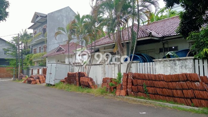 Rumah Mewah Dijual LT 350m2 di Pancoran, Jakarta Selatan Rumah Mewah Dijual LT 350m2 di Pancoran, Jakarta Selatan