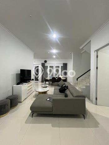 Disewakan! Rumah 4 Kamar Tidur &
3 Kamar Mandi di Gading Serpong, Tangerang Disewakan! Rumah 4 Kamar Tidur &
3 Kamar Mandi di Gading Serpong, Tangerang