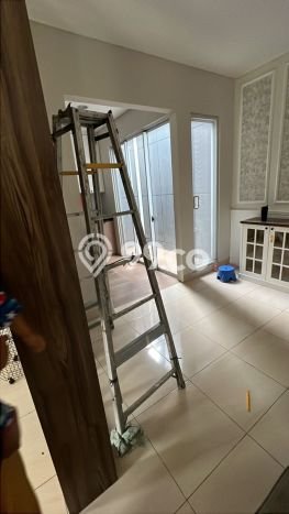 Disewakan Hunian Konsep Modern di BSD Tangerang Selatan dengan 3 KT Disewakan Hunian Konsep Modern di BSD Tangerang Selatan dengan 3 KT