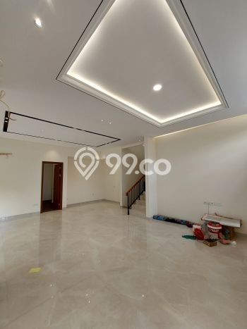 Rumah Mewah LB 289m2 Siap Huni Desain Elegan di BSD, Tangerang Rumah Mewah LB 289m2 Siap Huni Desain Elegan di BSD, Tangerang