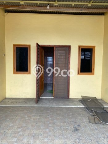 PROSPEK BAGUS! Ruko di , Luas 135m2m², Kawasan Komersial PROSPEK BAGUS! Ruko di , Luas 135m2m², Kawasan Komersial