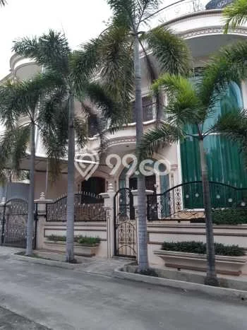 Rumah Luxury Modern Siap Huni di Jelambar Jakarta Barat Rumah Luxury Modern Siap Huni di Jelambar Jakarta Barat