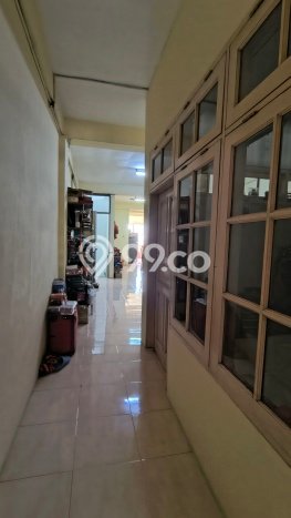 Ruko Dijual di Jakarta Barat LT 129m2 & LB 350m2 Lokasi Terbaik! Ruko Dijual di Jakarta Barat LT 129m2 & LB 350m2 Lokasi Terbaik!