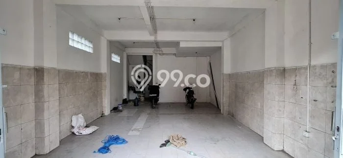Ruko Disewakan di Kawasan Ramai Cikole, Sukabumi Ruko Disewakan di Kawasan Ramai Cikole, Sukabumi