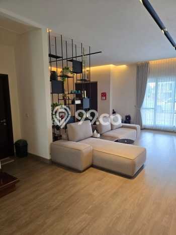 Rumah Luxury Modern Siap Huni di Golf Island Jakarta Utara Rumah Luxury Modern Siap Huni di Golf Island Jakarta Utara