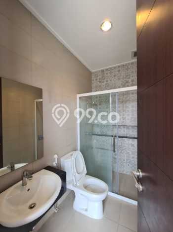 Rumah Sewa Jakarta Utara LT 90m2 LB 120m2 Area Golf Island Rumah Sewa Jakarta Utara LT 90m2 LB 120m2 Area Golf Island
