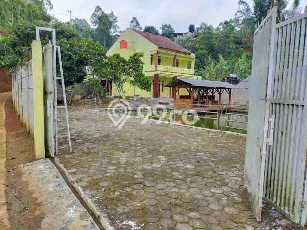 Vila Potensial di Arcamanik, Ukuran 1262m2m², Area Asri untuk Anda Vila Potensial di Arcamanik, Ukuran 1262m2m², Area Asri untuk Anda