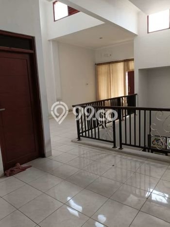 Disewakan Rumah Harga Terjangkau di Kauman Semarang Punya 6 KT Disewakan Rumah Harga Terjangkau di Kauman Semarang Punya 6 KT