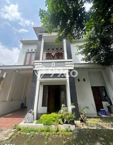 Dijual Cepat Rumah Bagus Siap Huni LB 160m2 di Banyumanik, Semarang Dijual Cepat Rumah Bagus Siap Huni LB 160m2 di Banyumanik, Semarang