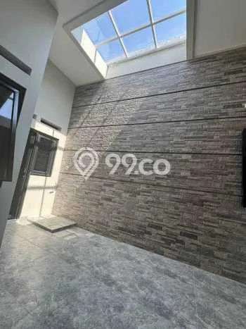 Jual Rumah Bagus Siap Huni LB 133m2 di Semarang Barat, Semarang Jual Rumah Bagus Siap Huni LB 133m2 di Semarang Barat, Semarang