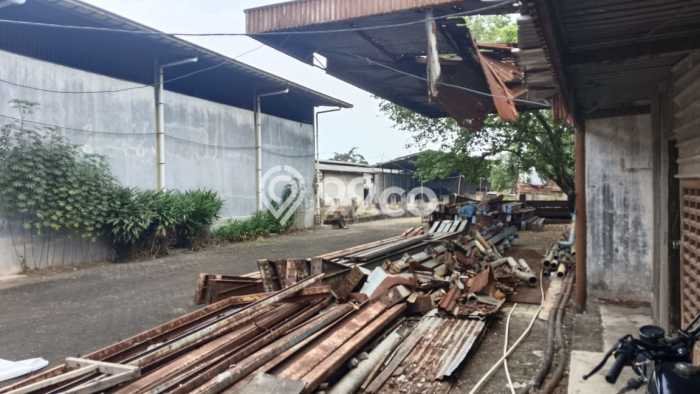 Unit Pabrik Dijual di Karawaci Tangerang Luas Tanah 14m2, Luas Bangunan 4363m2 Unit Pabrik Dijual di Karawaci Tangerang Luas Tanah 14m2, Luas Bangunan 4363m2