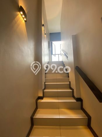 Dijual Rumah Mewah Elegan Dengan View Eksklusif di BSD, Tangerang Dijual Rumah Mewah Elegan Dengan View Eksklusif di BSD, Tangerang