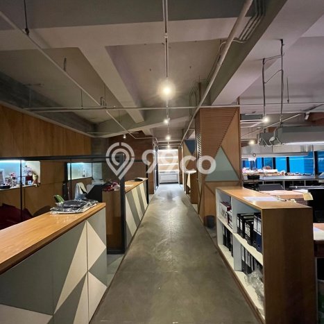 Kantor Lokasi Premium Kawasan Alam Sutera, Luas 677m², Mainroad Kantor Lokasi Premium Kawasan Alam Sutera, Luas 677m², Mainroad