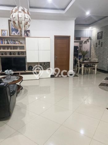 Rumah Elit LB 300m2 Siap Huni Desain Elegan di Cengkareng Barat, Jakarta Barat Rumah Elit LB 300m2 Siap Huni Desain Elegan di Cengkareng Barat, Jakarta Barat