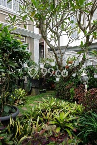 Jual Rumah Mewah Elegan Dengan View Eksklusif di BSD, Tangerang Jual Rumah Mewah Elegan Dengan View Eksklusif di BSD, Tangerang