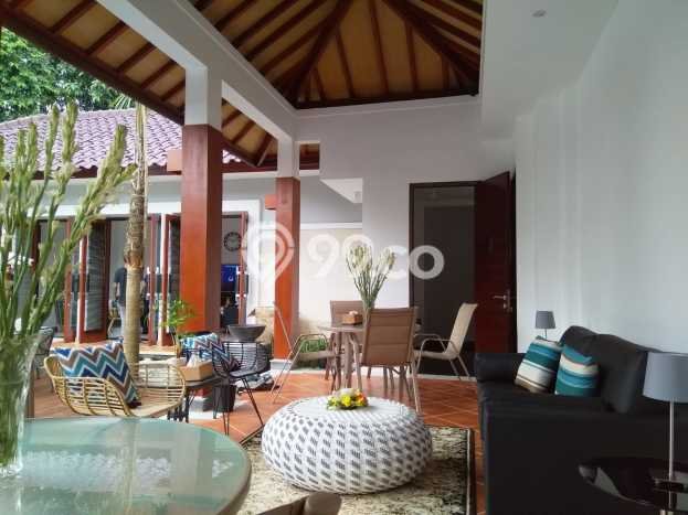 Rumah Luxury Modern Siap Huni di Pondok Ranggon Jakarta Timur Rumah Luxury Modern Siap Huni di Pondok Ranggon Jakarta Timur