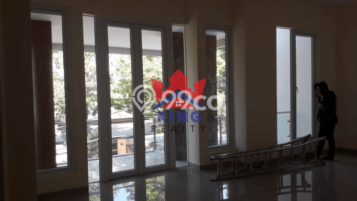 Hot Offer Hunian Mewah Ideal dan Luas di Banyumanik, Semarang Hot Offer Hunian Mewah Ideal dan Luas di Banyumanik, Semarang
