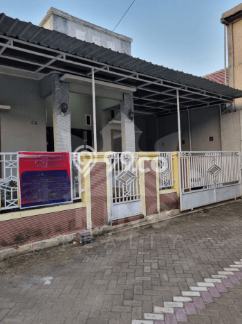 For Sale Rumah 3 Kamar Lokasi Ideal Bagus dan Strategis di Semarang Timur For Sale Rumah 3 Kamar Lokasi Ideal Bagus dan Strategis di Semarang Timur