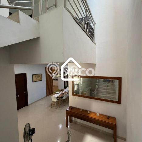Lokasi strategis! Rumah siap pakai dikontrakkan di Tebet LB 262m2 Lokasi strategis! Rumah siap pakai dikontrakkan di Tebet LB 262m2