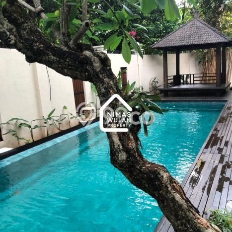 Siap Huni Hunian Elit 4 Kamar di Cilandak Dekat ke Mana Pun Siap Huni Hunian Elit 4 Kamar di Cilandak Dekat ke Mana Pun