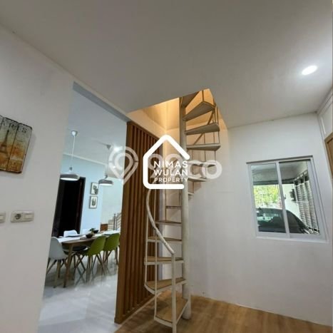 Lokasi strategis! Rumah siap pakai dikontrakkan di Tebet LB 262m2 Lokasi strategis! Rumah siap pakai dikontrakkan di Tebet LB 262m2