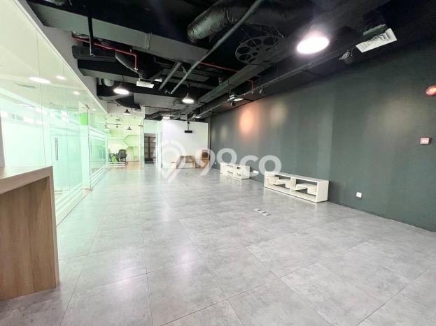 Unit Kantor Dijual di Jakarta Selatan LT 191m2 & LB 191m2 Unit Kantor Dijual di Jakarta Selatan LT 191m2 & LB 191m2