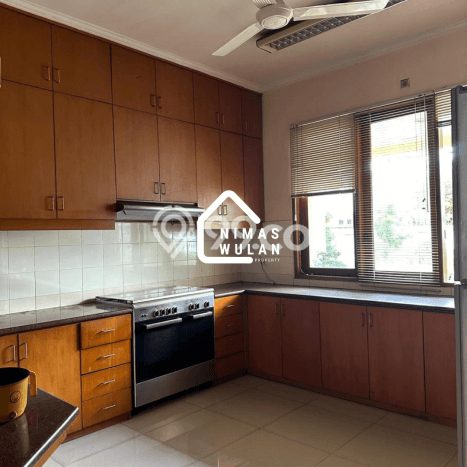 Hunian Mewah Siap Huni LT 906m2 di Kebayoran Baru, Jakarta Selatan Hunian Mewah Siap Huni LT 906m2 di Kebayoran Baru, Jakarta Selatan