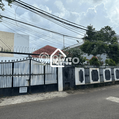 Hunian Mewah Siap Huni LT 906m2 di Kebayoran Baru, Jakarta Selatan Hunian Mewah Siap Huni LT 906m2 di Kebayoran Baru, Jakarta Selatan