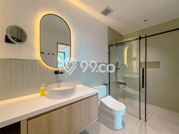 Rumah Elit Modern Tanpa Renovasi di Pererenan Badung Rumah Elit Modern Tanpa Renovasi di Pererenan Badung