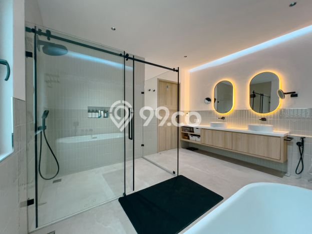 Rumah Elit Modern Tanpa Renovasi di Pererenan Badung Rumah Elit Modern Tanpa Renovasi di Pererenan Badung