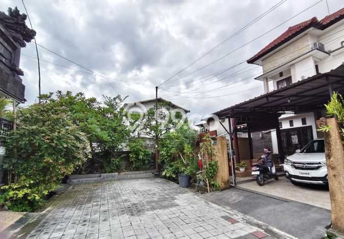 Hunian Mewah LB 120m2 Siap Pakai Desain Elegan di Renon, Denpasar Hunian Mewah LB 120m2 Siap Pakai Desain Elegan di Renon, Denpasar