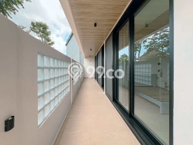 Rumah Elit Modern Tanpa Renovasi di Pererenan Badung Rumah Elit Modern Tanpa Renovasi di Pererenan Badung