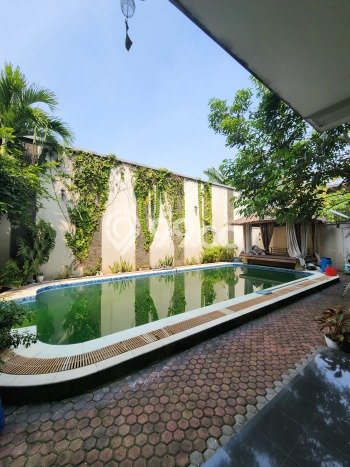 For Sale! Luxury House LT 778m2 Desain Modern di Alam Sutera For Sale! Luxury House LT 778m2 Desain Modern di Alam Sutera