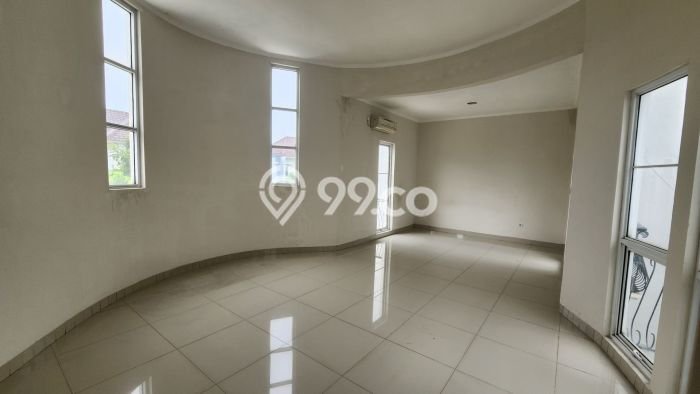 Sewa Rumah Murah di Gading Serpong Andalucia Tangerang Punya 4 Kamar Tidur Sewa Rumah Murah di Gading Serpong Andalucia Tangerang Punya 4 Kamar Tidur